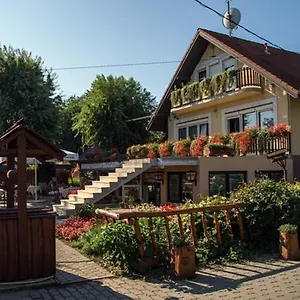 *** Bed & Breakfast Sarokhaz Panzio Hongarije