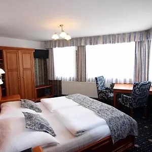 Otel Old